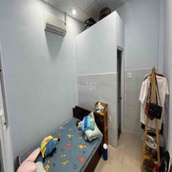 cho thuê nhà hẻm 4m Cmt8 (3.5x12m) 2 tầng, 2PN2Wc