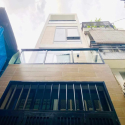 Cho thuê 2PN+1WC, máy giặt riêng. Đầy đủ nội thất