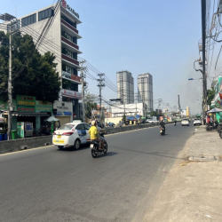 Cho thuê 1 trệt 3 lầu ngay MT Lương Định Của. Giá thuê 79tr/tháng