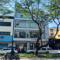 Thuê nguyên căn mặt tiền-Ưu tiên Công Ty hoặc Showroom