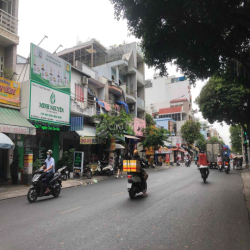 CHO THUÊ NHÀ MT ĐỘC LẬP GẦN TRƯỜNG HỌC