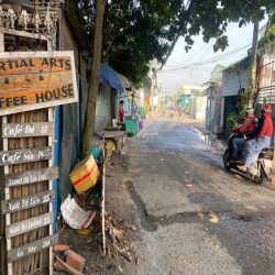 Cho thuê mặt bằng làm vườn, kho bãi 200m2 an phú đông, bv hồng đức 2