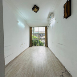 Văn phòng tại Ba Đình diện tích 40m² giá 5.5 triệu
