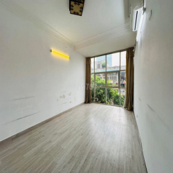 Văn phòng tại Ba Đình diện tích 40m² giá 5.5 triệu