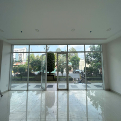 CHO THUÊ SHOPHOUSE CHUNG CƯ CARILLON 3 – VỊ TRÍ ĐẸP GẦN NHÀ GA T3