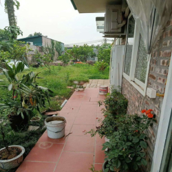 Cho thuê nhà vuờn Phú Diễn 55m2 6tr/1 tháng