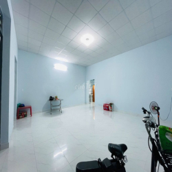 BÁN NHÀ SỔ RIÊNG THỔ CƯ NGAY CHỢ NHỎ LONG BÌNH CHỈ 1 TỶ 850