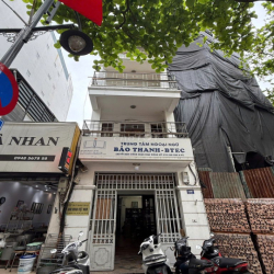 Chính chủ cho thuê nguyên căn Nhà mặt phố Bà Triêu