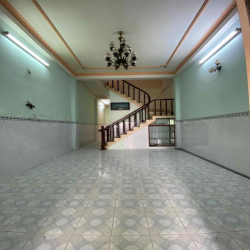 Cho thuê nhà gần BX Miền Tây giá 11 tr -DT 4 x 20-4 pngủ-3 tầng-hẻm 4m