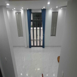 Cho thuê biệt thự song lập Đông Tăng Long, 160m2, nội thất cơ bản