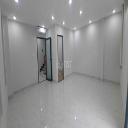 Cho thuê biệt thự song lập Đông Tăng Long, 160m2, nội thất cơ bản