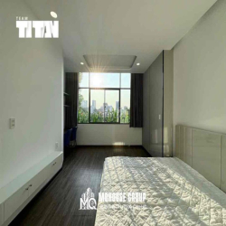 cho thuê căn hộ mới 100% tách bếp ngay ngã tư luỹ bán bích