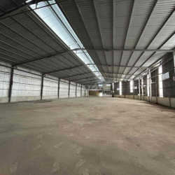 cho thuê xưởng Tân Phước Khánh Tân Uyên 2200m2