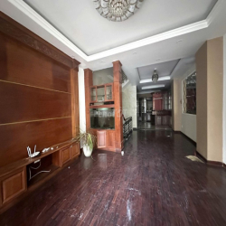 CHO THUÊ NHÀ HẦM_THANG MÁY_MÁY LẠNH_5 TẦNG 7PN_ĐƯỜNG LÊ ĐỨC THỌ 5,2X22