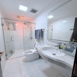 Nhà ngõ 3 phố Phạm Tuấn Tài - DT 55m2 x 6 tầng, nhà mới có Thang Máy