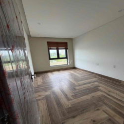 Cho thuê lâu dài nhà nguyên căn FPT shophouse đầy đủ nội thất đẹp, thu