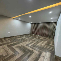 Cho thuê lâu dài nhà nguyên căn FPT shophouse đầy đủ nội thất đẹp, thu