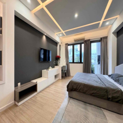 Cho Thuê Căn Hộ Cửa Sổ Gần Toà Nhà Viettel - Vòng Xoay Dân Chủ