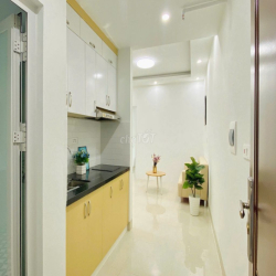 CHO THUÊ CĂN HỘ 1N1K BAN CÔNG FULL NỘI THẤT NẰM NGAY BẾN XE MỸ ĐÌNH