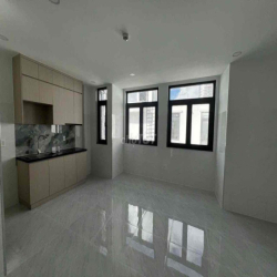 Chính chủ cho thuê CHDV mới 100% có thang máy, nội thất đầy đủ