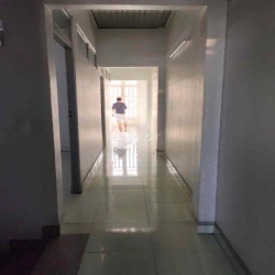 Cho thuê nhà mặt tiền cư xá D bình phú Q6 Ngang 4m dài 18m trệt lửng 3