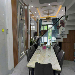 NHÀ 2 LẦU GIÁ TỐT - KDC CỮU LONG