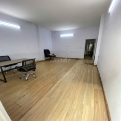Cho thuê Văn Phòng 35m2 MT đường Bàu Cát 6, Phường 14, Quận Tân Bình,
