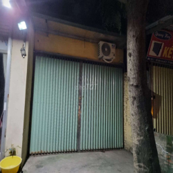 Nhà mặt đường 5 ngay ngã tư Như Quỳnh