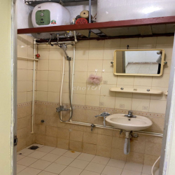 Cho thuê căn hộ tập thể  75 m2, tầng 1, Nghĩa Tân, Cầu Giấy