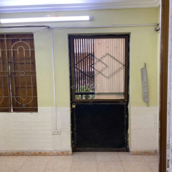 Cho thuê căn hộ tập thể  75 m2, tầng 1, Nghĩa Tân, Cầu Giấy