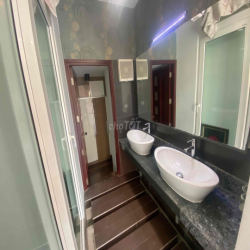 CHO THUÊ BIỆT THỰ SÂN VƯỜN 300M² – BÙI ĐÌNH TUÝ, BÌNH THẠNH GIÁ 2000$