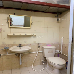 Cho thuê căn hộ tập thể  75 m2, tầng 1, Nghĩa Tân, Cầu Giấy