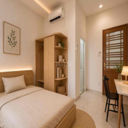 Chính Chủ Cho Thuê Căn Hộ Chung Cư Quận 10 ( Phòng Ngủ Ban Công 35m2 )