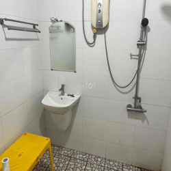 Cho Thuê Nhà và Đất 2.000m2
