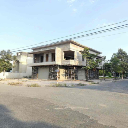 cho thuê căn góc đẹp đang hoàn thiện khu dân cư Bửu Long 3