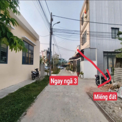 Chính chủ cho thuê 200m đất ngay Công Viên, ngã 3 đường, gần trường