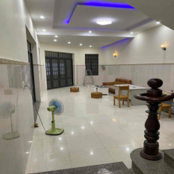 Chủ gửi Cho thuê nhà mới làm xong gồm 5 Phòng góc 2 mặt tiền ở Phường