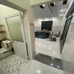 Chủ gửi Cho thuê nhà mới làm xong gồm 5 Phòng góc 2 mặt tiền ở Phường