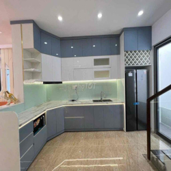 Cho thuê nhà đẹp tại KDC Tạ Ngọc Thảo, nhà đầy đủ nội thất , 4pn, 5WC