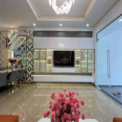 Cho thuê nhà đẹp tại KDC Tạ Ngọc Thảo, nhà đầy đủ nội thất , 4pn, 5WC