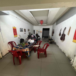 mb ngay đường đông đúc nhất long xuyên