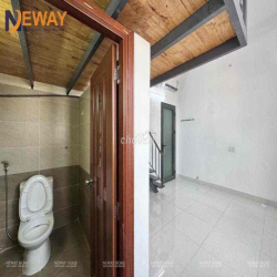 PHÒNG CÓ GÁC CỬA SỔ TRỜI NGAY ĐẦM SEN - SÂN VẬN ĐỘNG PHÚ THỌ