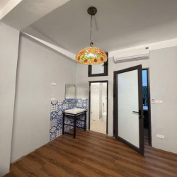 liền kề 90 nguyễn tuân 70m x5T thang máy