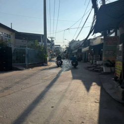 kho có gác đường Bùi tư toàn diện tích 5 x 24 giá 8 triệu