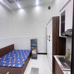 Cho thuê căn hộ dịch vụ có sẵn nội thất tại ngõ 562 đường Láng