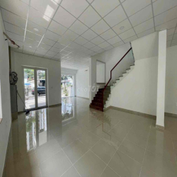 Cho thuê nhà kinh doanh mặt tiền đường đường Liên phường
