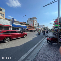 Cho thuê nguyên căn mặt tiền 175 Tô Hiến Thành. DT: 4 x 16m, 5 tầng