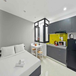 Cho Thuê Căn Hộ - Thang Máy- ĐH Ngoại Thương Gần Hàng Xanh Bình Thạnh