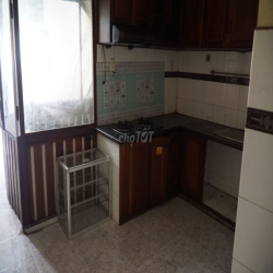 Cho thuê nhà nguyên căn chính chủ mặt tiền 60m2 đường 3/2 quận 10