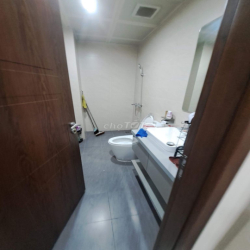 Nhà thuê 65m2 x 6 tầng,  mặt ngõ 1 phố Phạm Tuấn Tài - Cầu Giấy